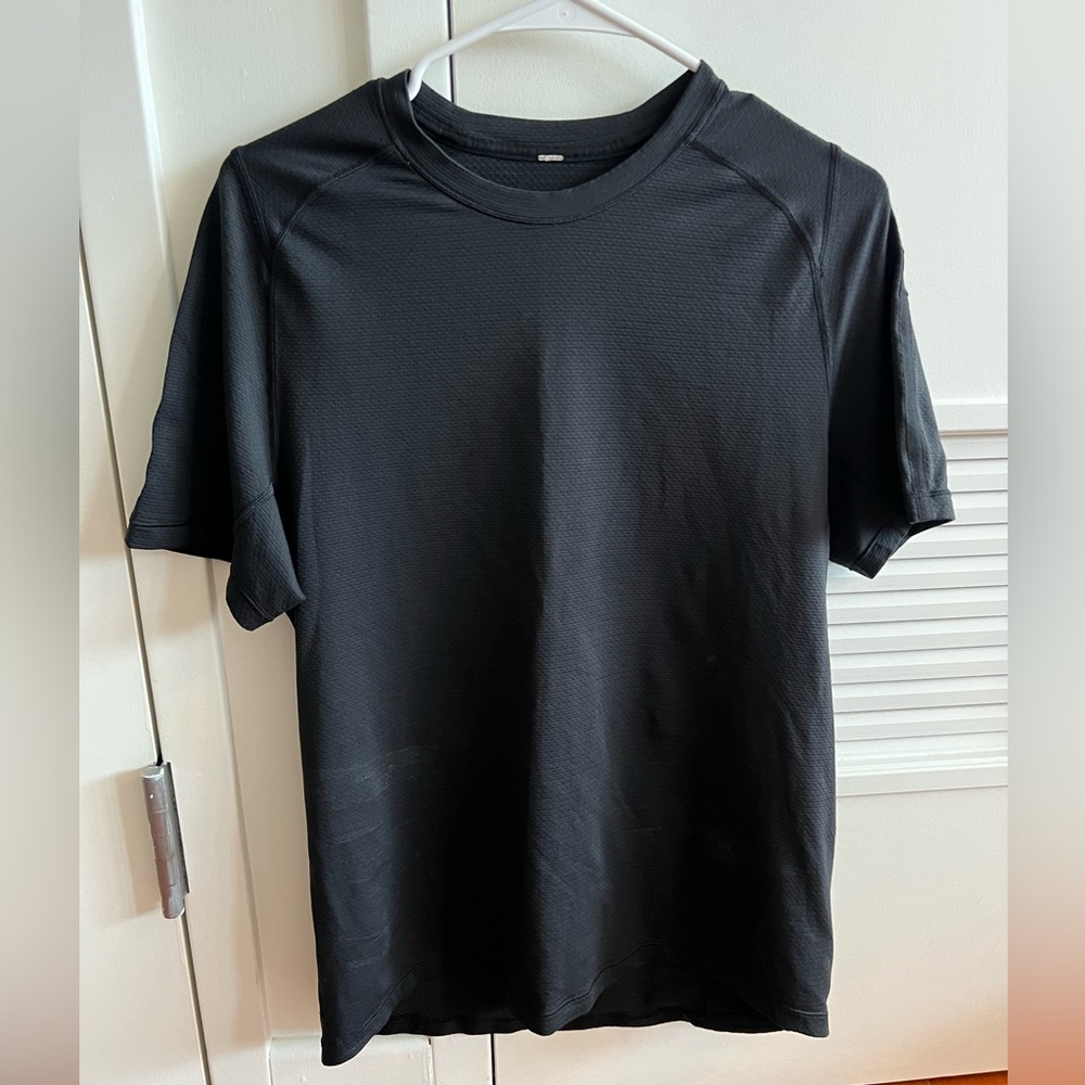 Men’s Lululemon Shirt, Black, Medium